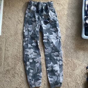 Hollister High Rise Cargo Pants